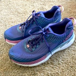 Hoka One One Clifton 5 Running Shoes Size 8 LIGHTLY USED